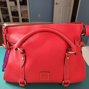 DOONEY AND BOURKE RARE Satchel in color Strawberry